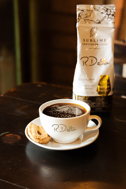 1) R. Dalton Coffee Sublime Genuine Antigua - 340g